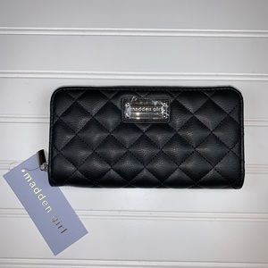 MADDEN GIRL pleated black wallet